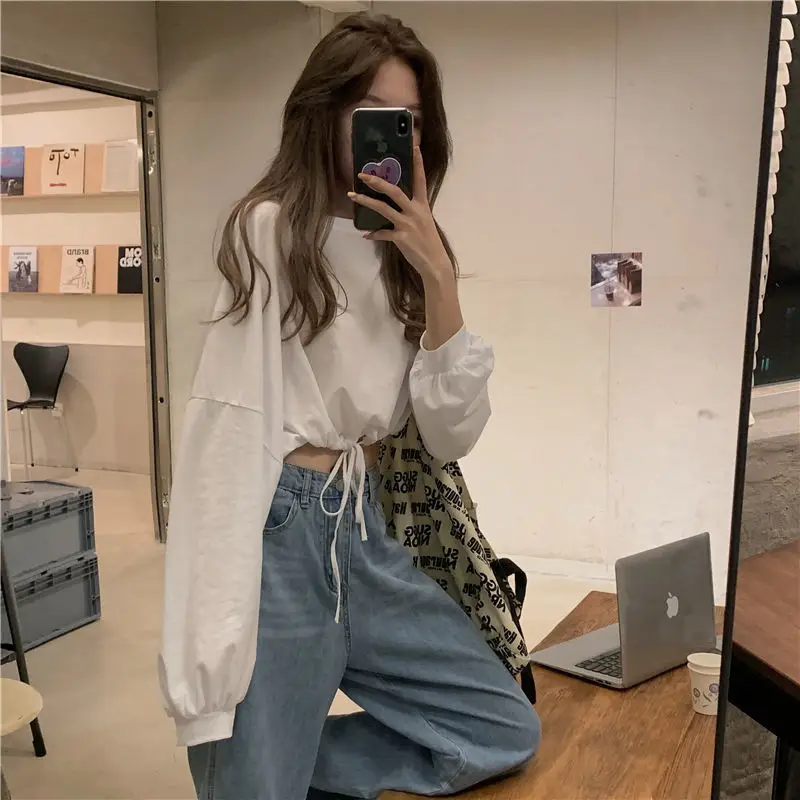 White Long Sleeve Top with High Waist Jeans for Women — feature 7