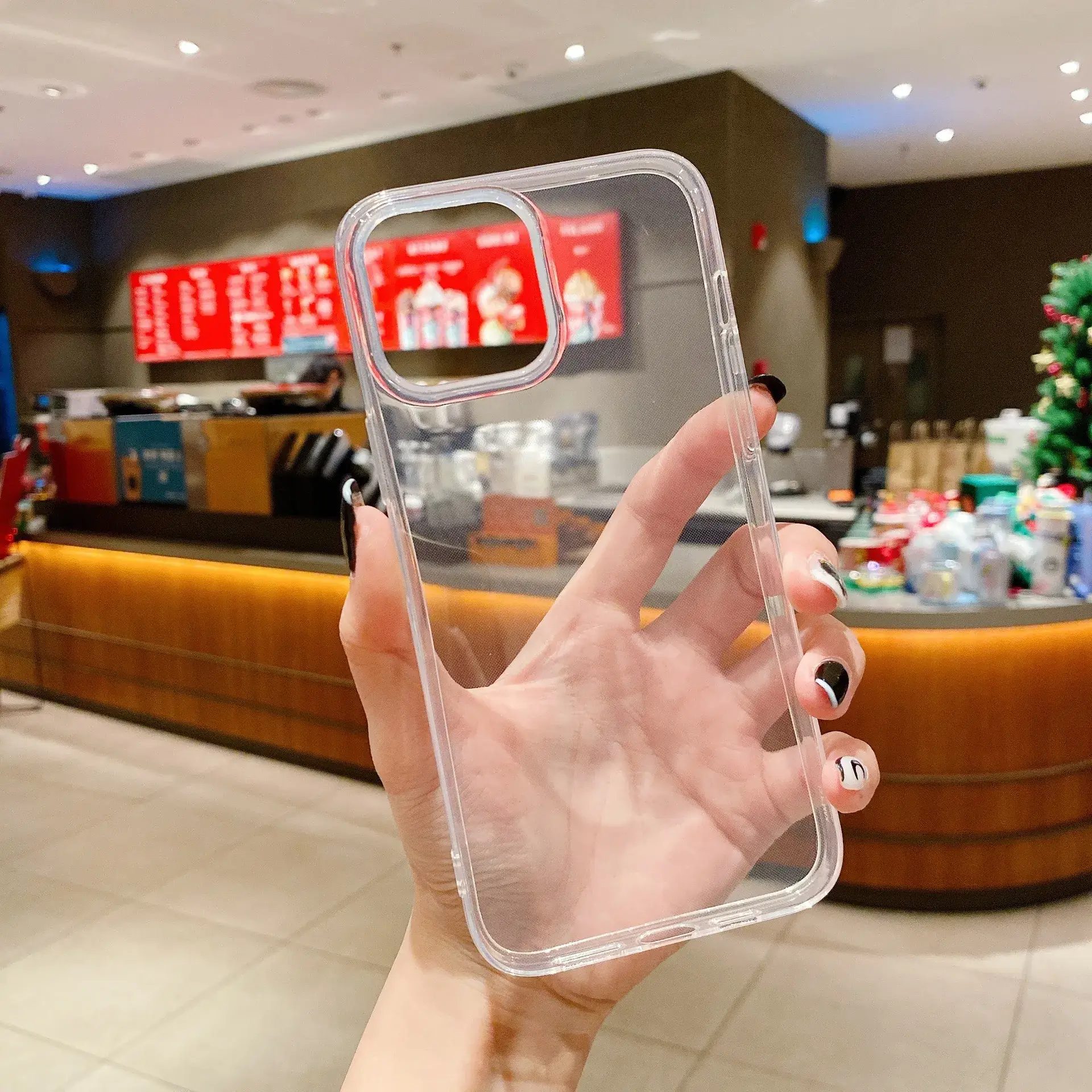 Transparent TPU Gold Armor iPhone 17 Case - Image 4