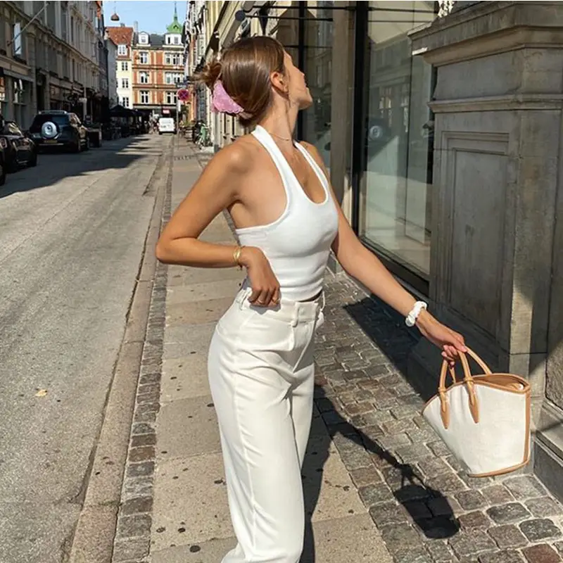 Women's White Navel-Baring Sleeveless Vest with Ribbed Bottom