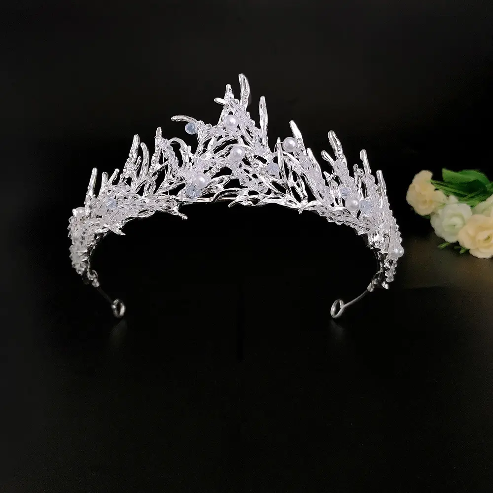 03 The Crown