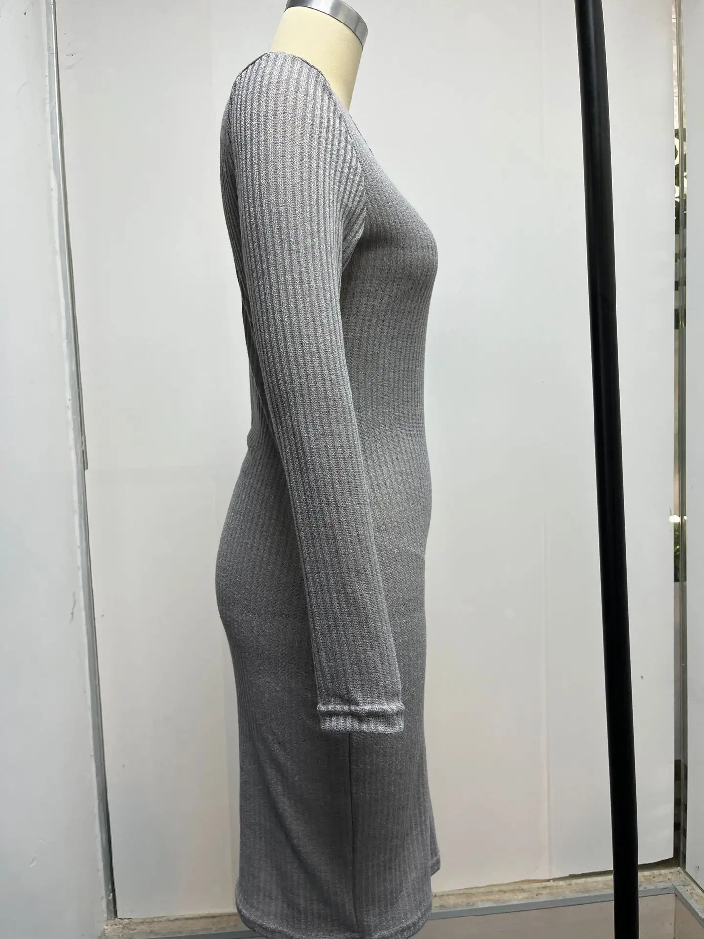 2025 Knitted V Neck Sweater Skirt Set Magenta — feature 11
