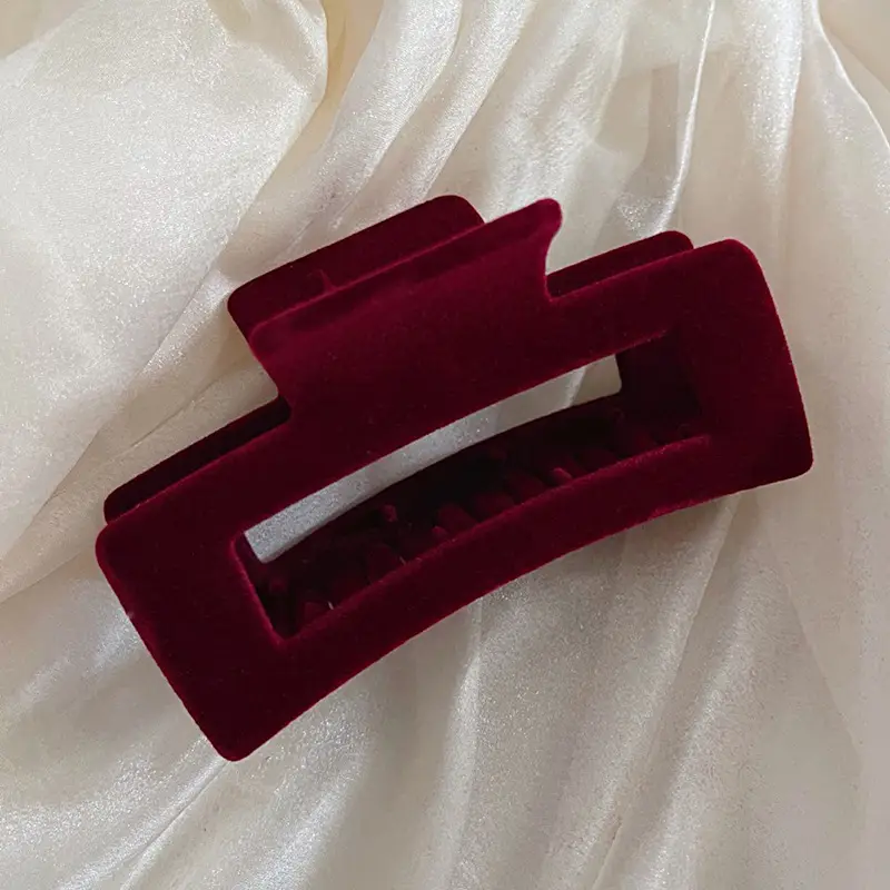 Maroon Retro Hair Grip Clip for Women - Image 3