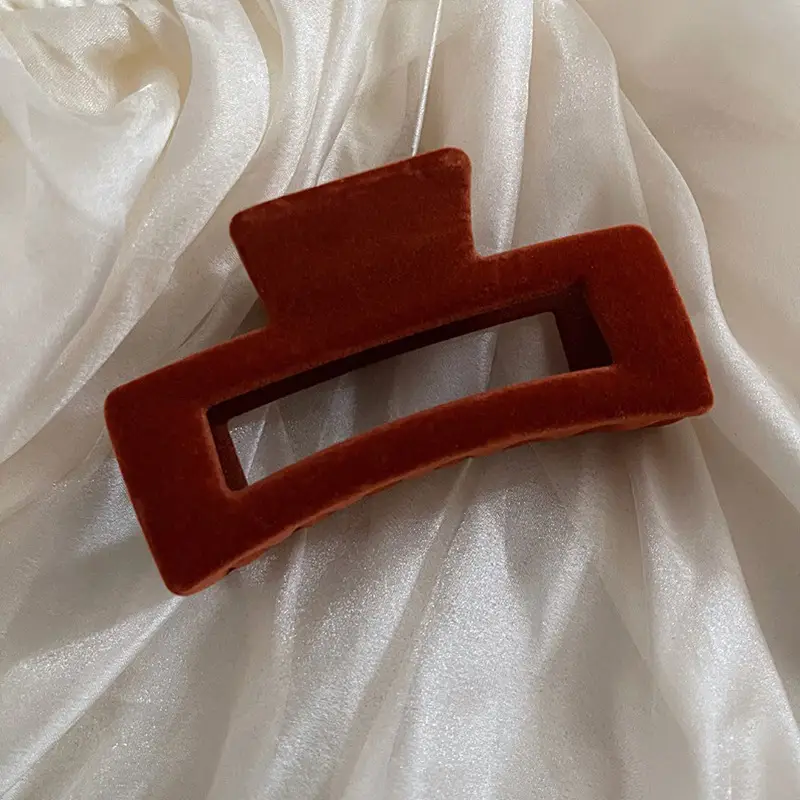 Maroon Retro Hair Grip Clip for Women - Image 5