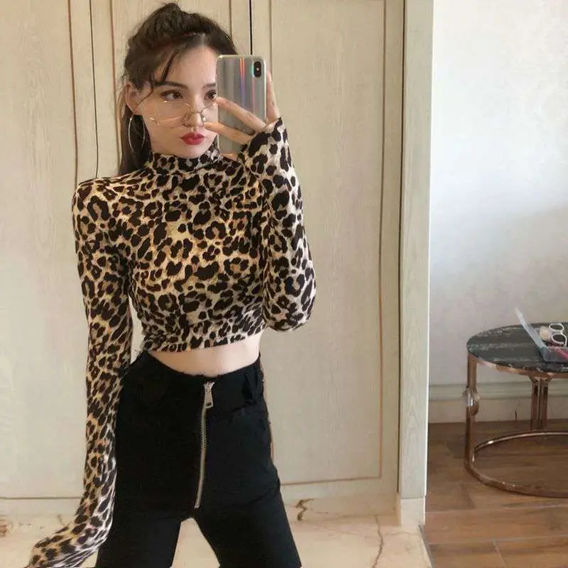 Women Leopard Print High Collar Top Short Sleeve - Image 5