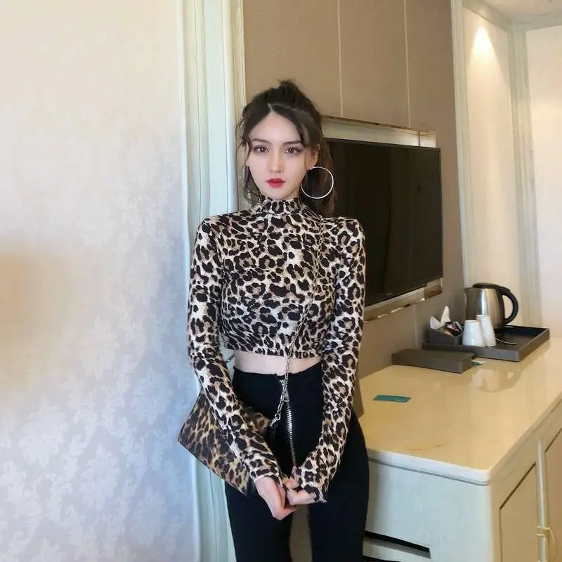 Women Leopard Print High Collar Top Short Sleeve — feature 13