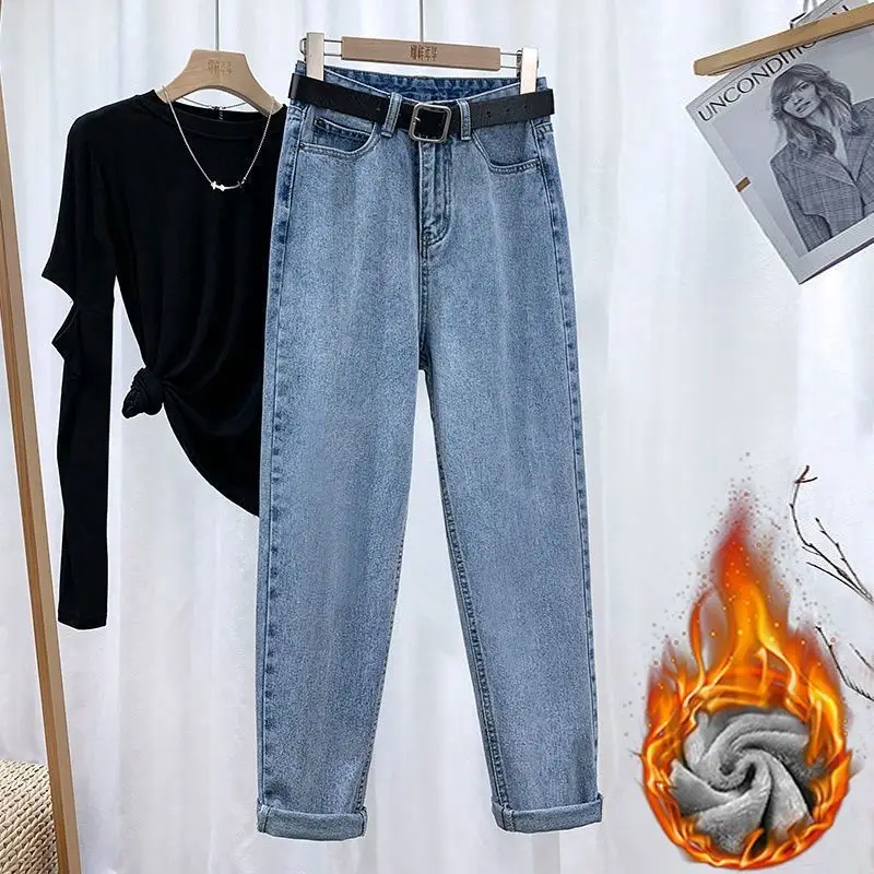 Plus Size Velvet Pants with Harlan Radish Jeans Set