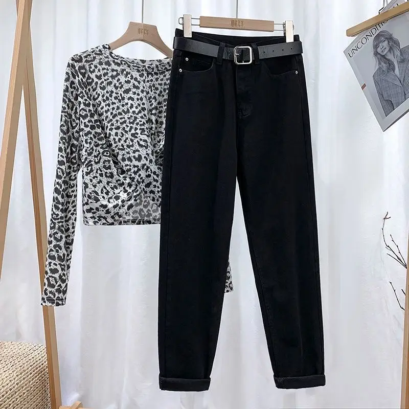 Plus Size Velvet Pants with Harlan Radish Jeans Set