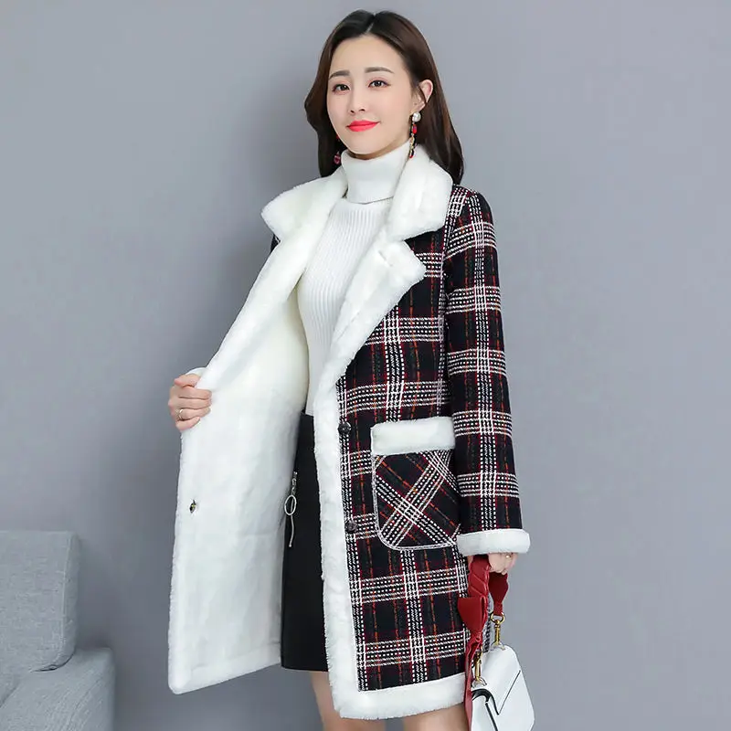 2025 Women Velvet Mid-Length Outfit White Plaid
