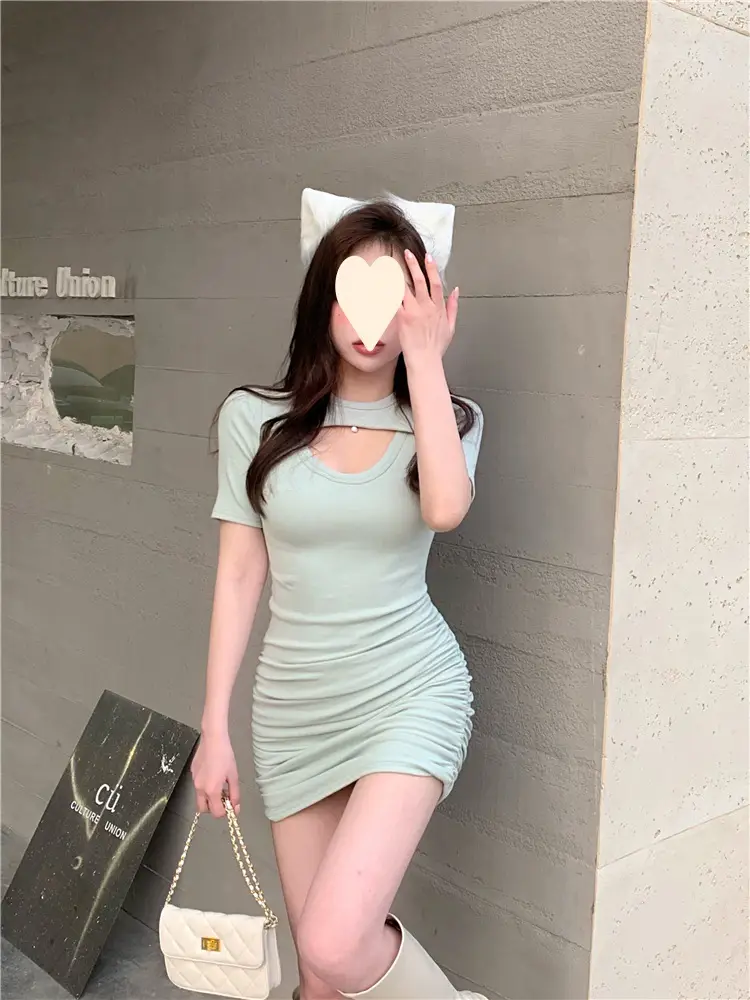 Black Hip-Hugging T-Shirt for Women Spring Summer — feature 4