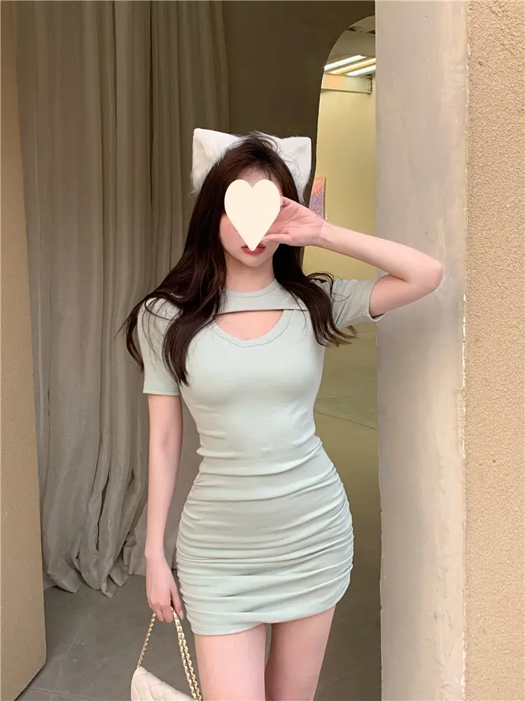 Black Hip-Hugging T-Shirt for Women Spring Summer — feature 5