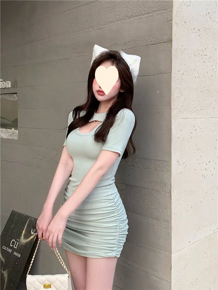 Black Hip-Hugging T-Shirt for Women Spring Summer — feature 8