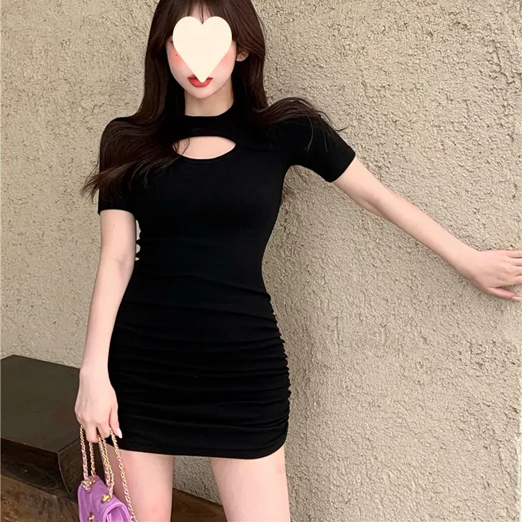 Black Hip-Hugging T-Shirt for Women Spring Summer - Image 3