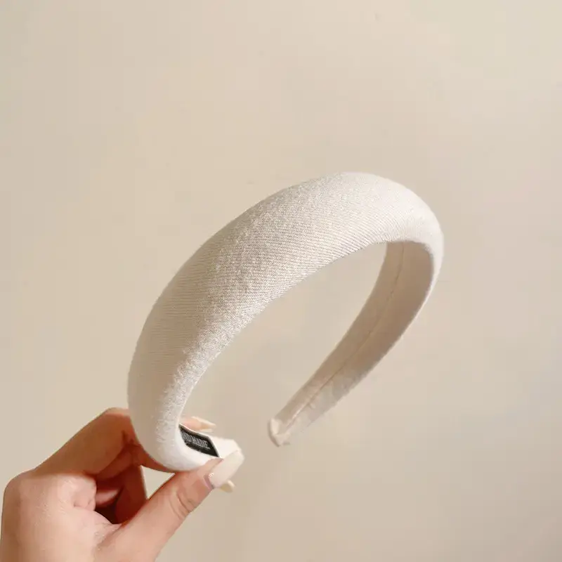 Women's Korean Style Face Wash Hoop Set of 4 - Image 5