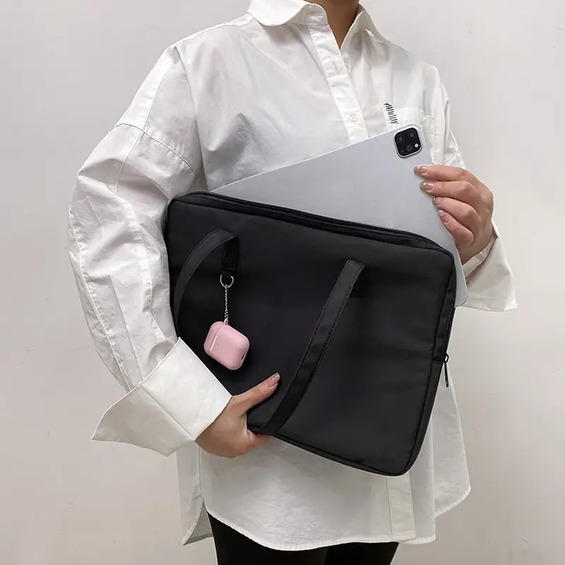 Black Laptop Bag for 13-14" iPads with Protective Cover