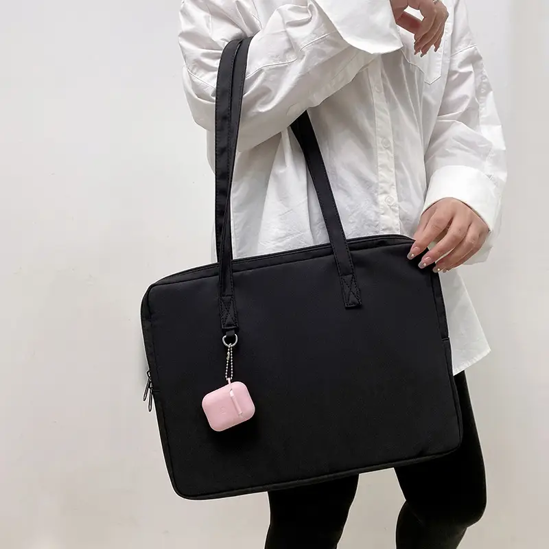 Black Laptop Bag for 13-14" iPads with Protective Cover