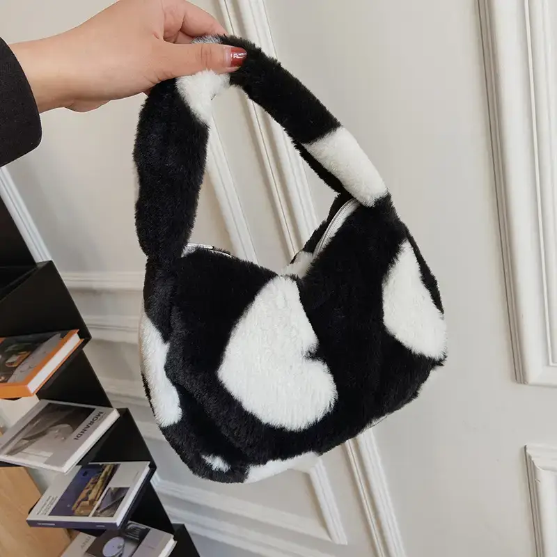 Japanese Plush Love Bag Women 2021 Shoulder Bag Pink White - Image 5
