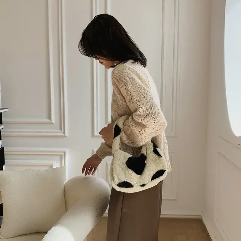 Japanese Plush Love Bag Women 2021 Shoulder Bag Pink White - Image 8