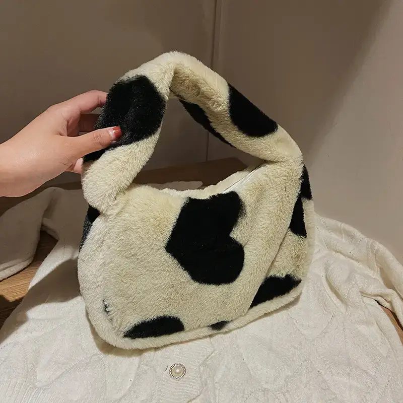 Japanese Plush Love Bag Women 2021 Shoulder Bag Pink White - Image 4