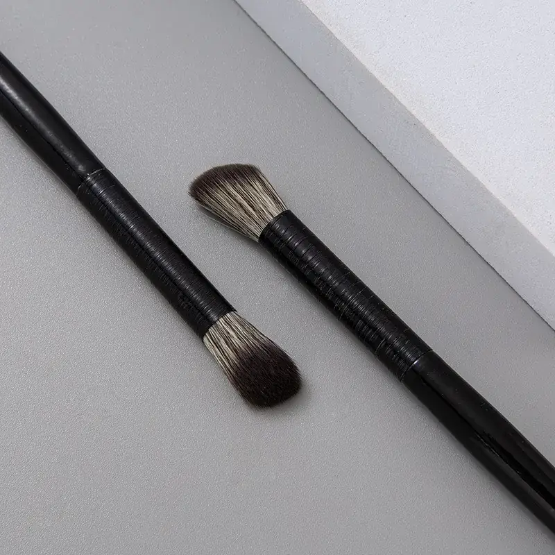 Angled Contour Brush with Flame Shadow Brush Set - Image 6
