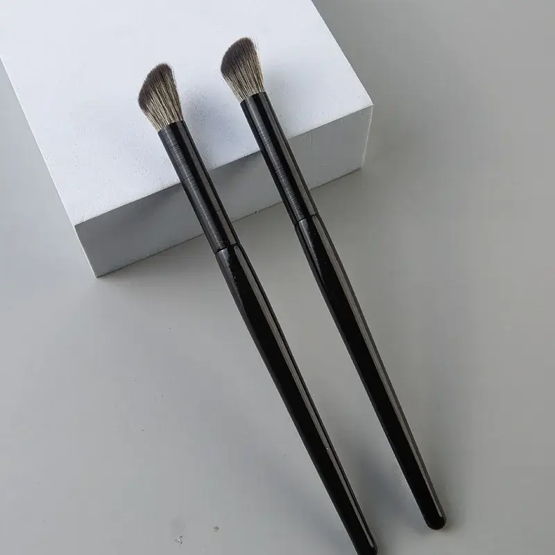 Angled Contour Brush with Flame Shadow Brush Set - Image 7