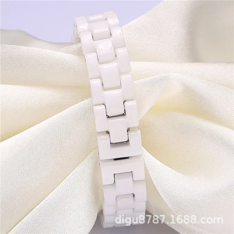 Women's White Ceramic Quartz Watch with Rose Gold Accents - Image 8