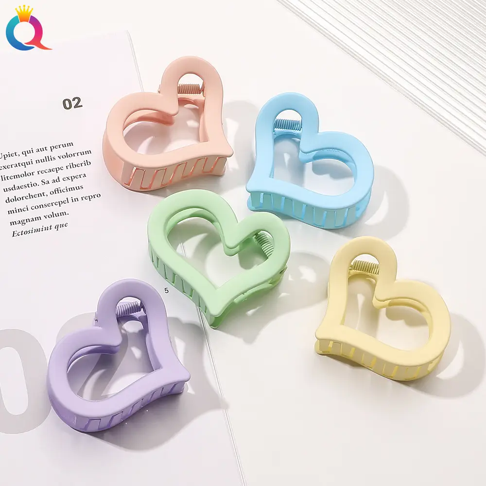Qiyue Heart Shape Plastic Hair Clip for Women - Image 5