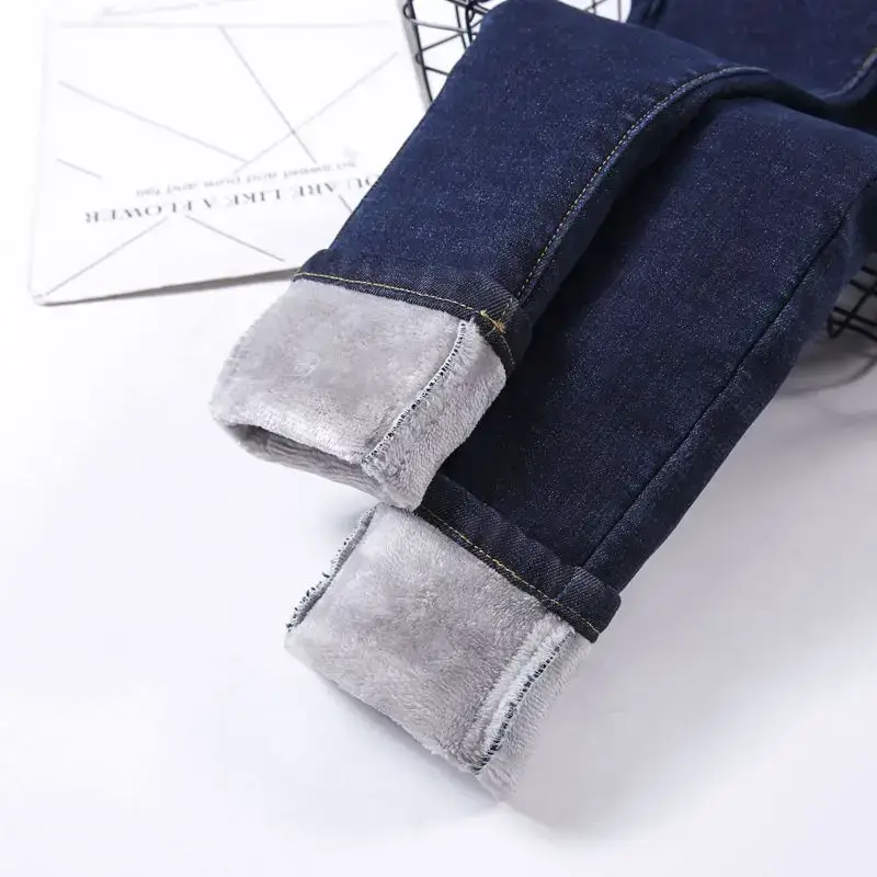 Fleece Lined Slim Fit Jeans Women Winter Warm Loose High Waist - Image 4
