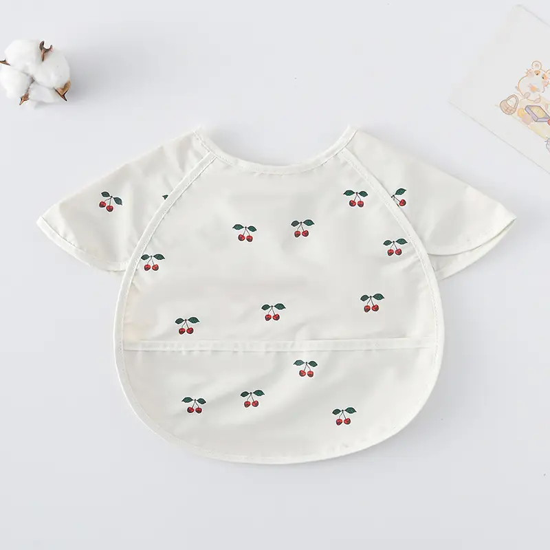 Sweden Retro-Dressing Baby Eating Bib Angel Wings Design - Image 171