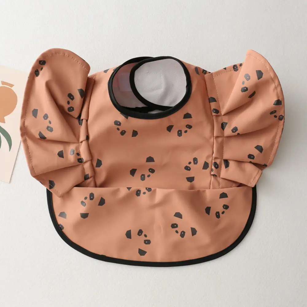 Sweden Retro-Dressing Baby Eating Bib Angel Wings Design - Image 22
