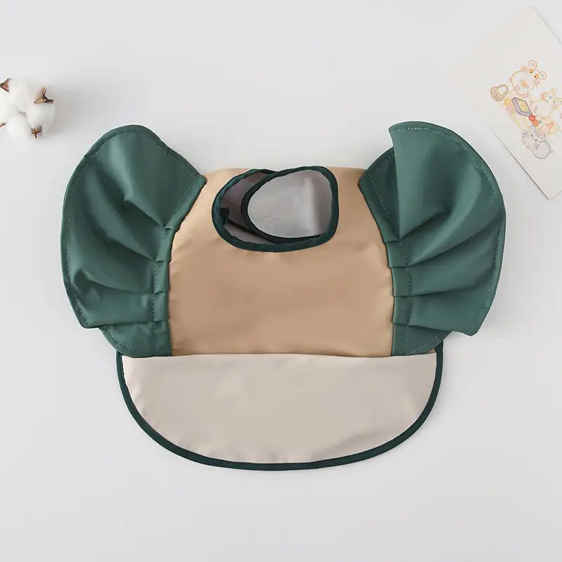 Sweden Retro-Dressing Baby Eating Bib Angel Wings Design - Image 230