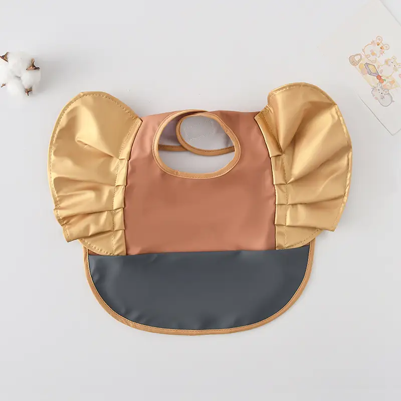 Sweden Retro-Dressing Baby Eating Bib Angel Wings Design - Image 235
