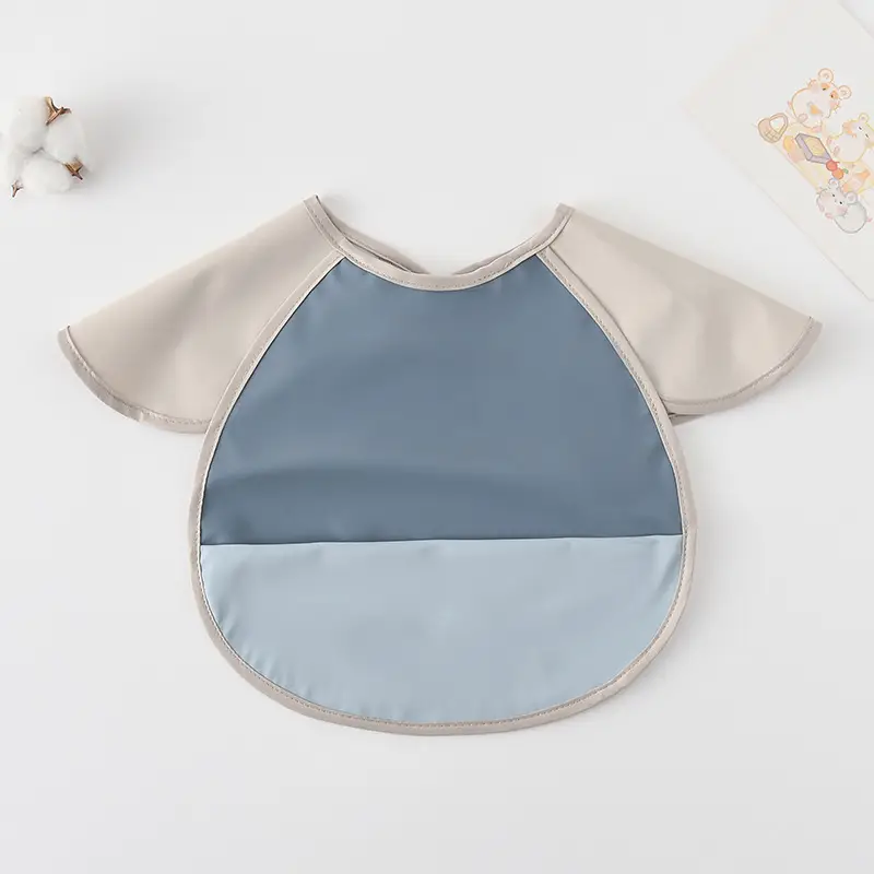 Sweden Retro-Dressing Baby Eating Bib Angel Wings Design - Image 251