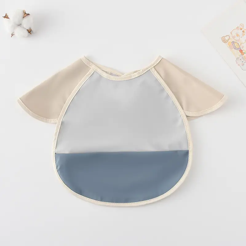 Sweden Retro-Dressing Baby Eating Bib Angel Wings Design - Image 254
