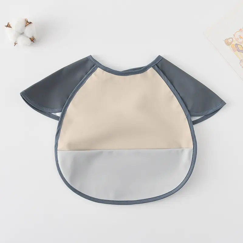 Sweden Retro-Dressing Baby Eating Bib Angel Wings Design - Image 258