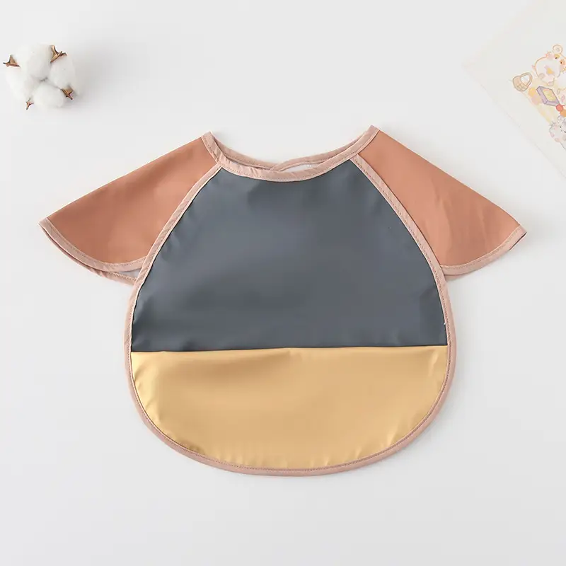 Sweden Retro-Dressing Baby Eating Bib Angel Wings Design - Image 261