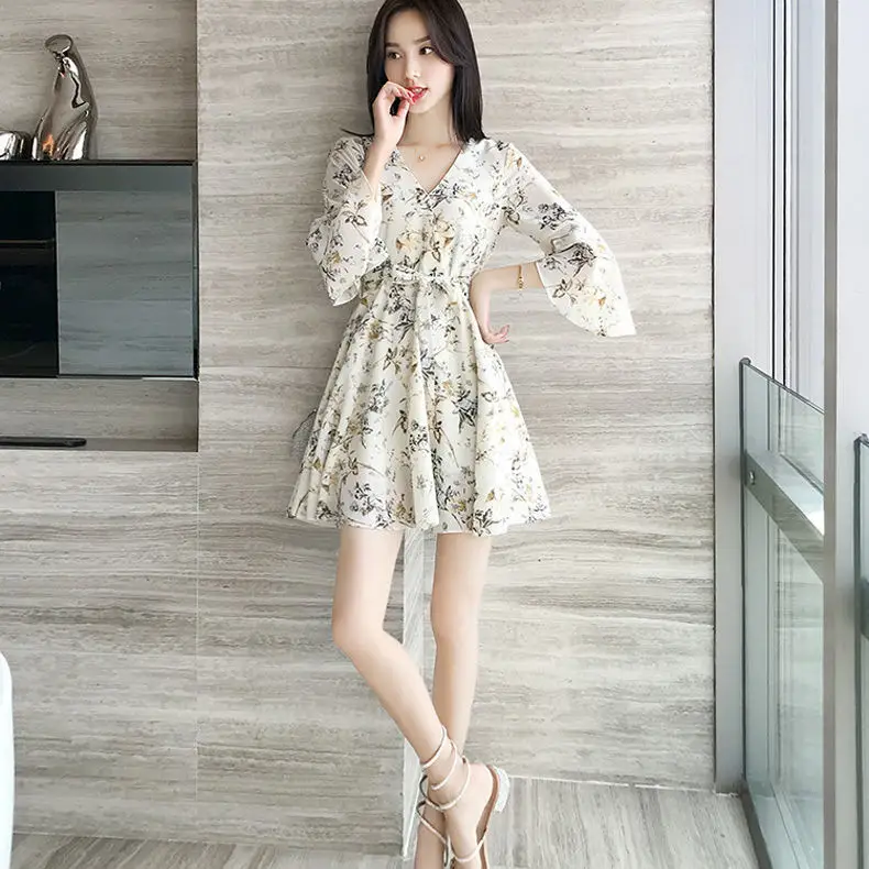 QC8955 white