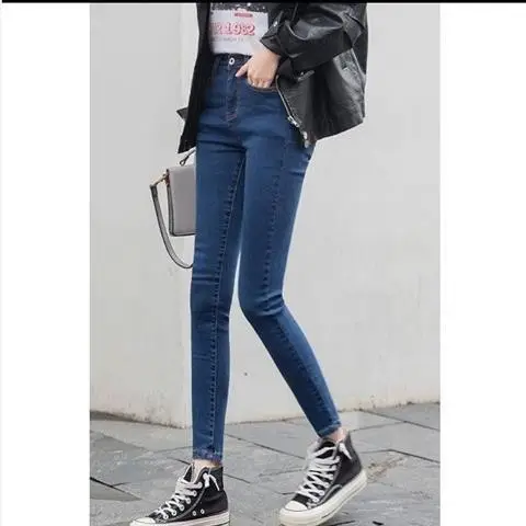 Women Slim Fit Velvet Lined Jeans 2021 - Image 8