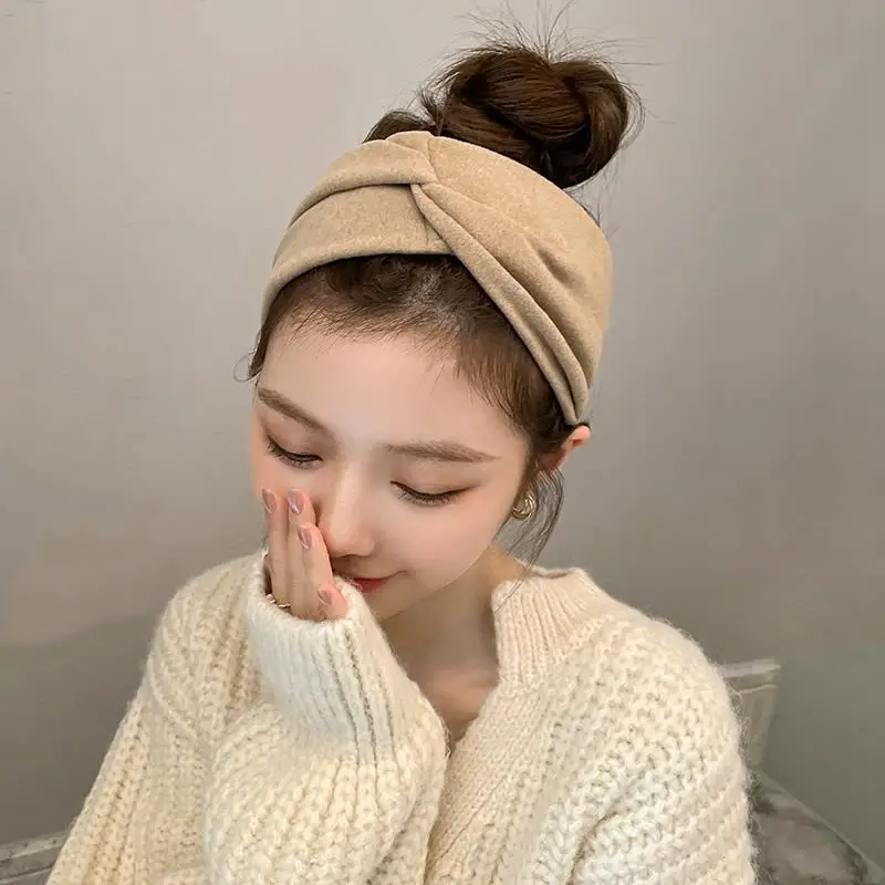 Women's Black Wool Hair Band Wide Bristle Winter Accessory - Image 9