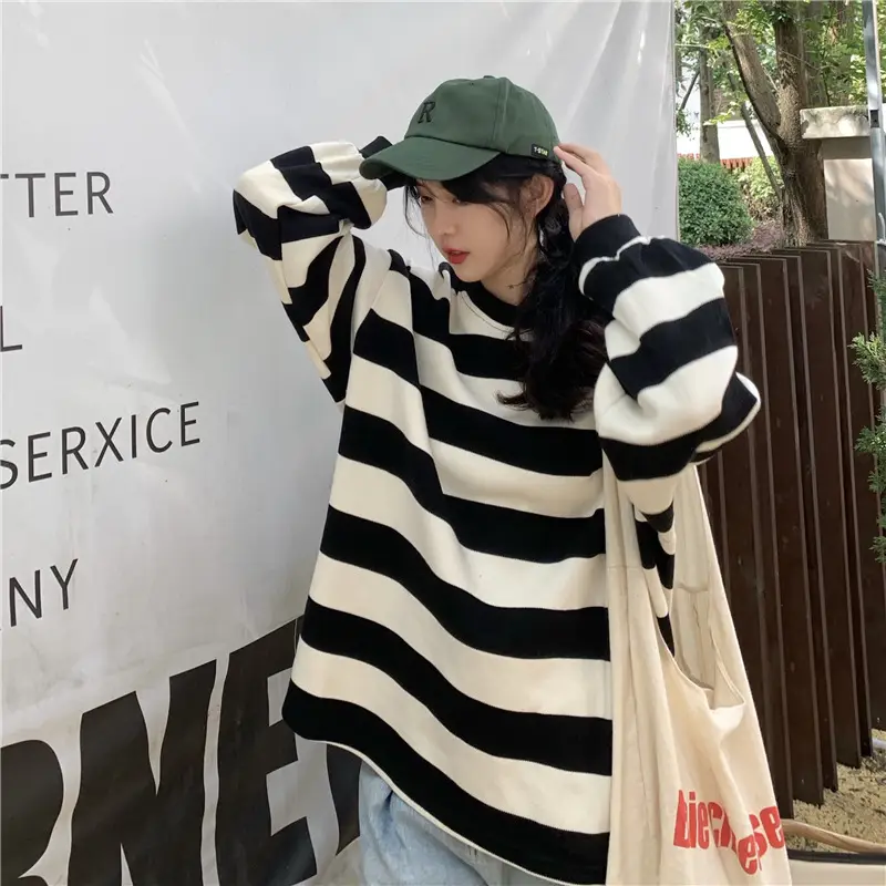 2022 Striped Long Sleeve Sweatshirt Women's Loose Fit — feature 14