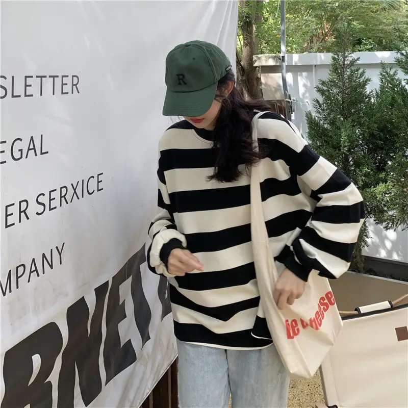 2022 Striped Long Sleeve Sweatshirt Women's Loose Fit — feature 16