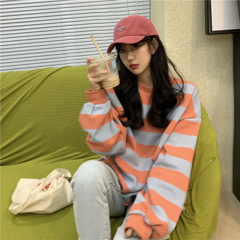 2022 Striped Long Sleeve Sweatshirt Women's Loose Fit — feature 9