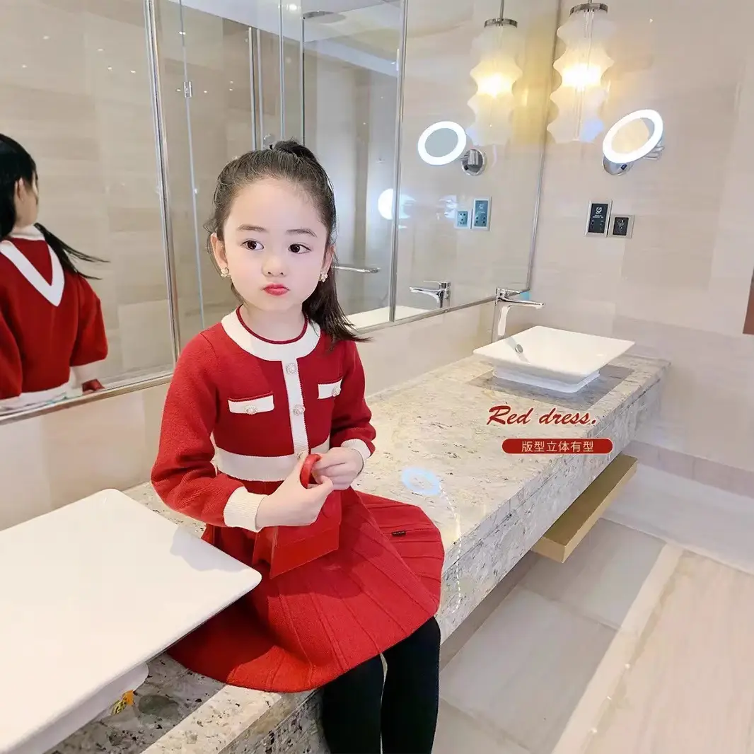New Year Han Yi Su Red Knitted Suit for Family of Three - Image 6