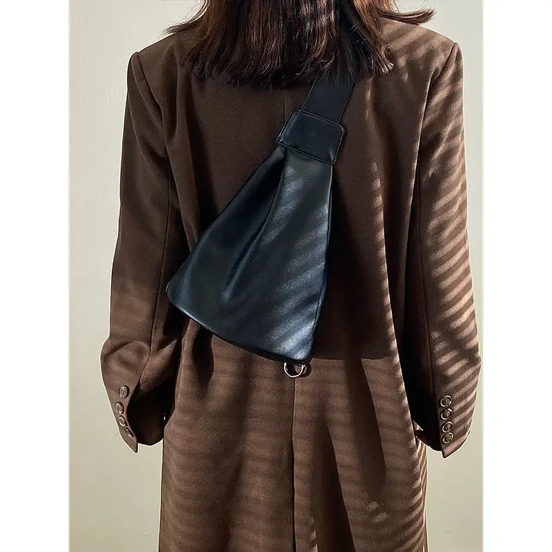 2026 Korean Designer Crossbody Bag Black