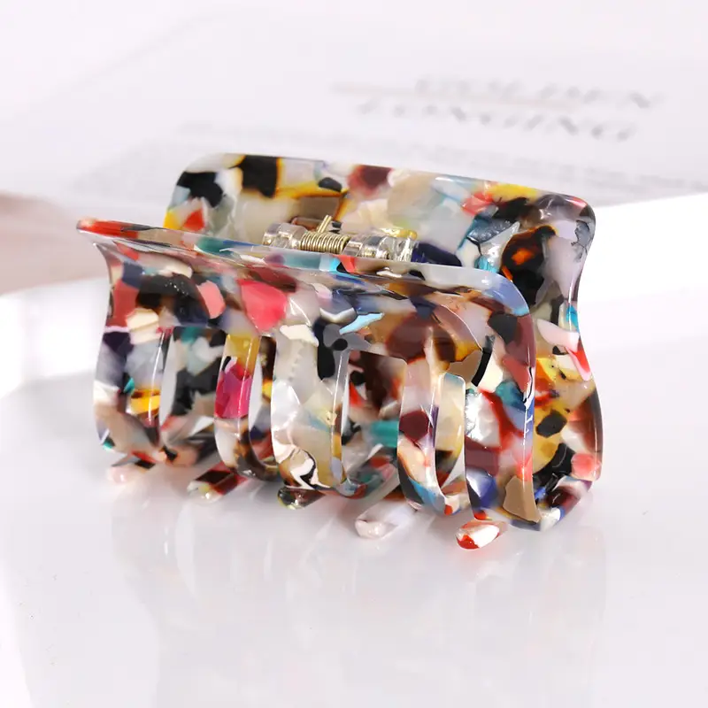 Leopard Print Hair Clip with Grip & Weight - Image 5