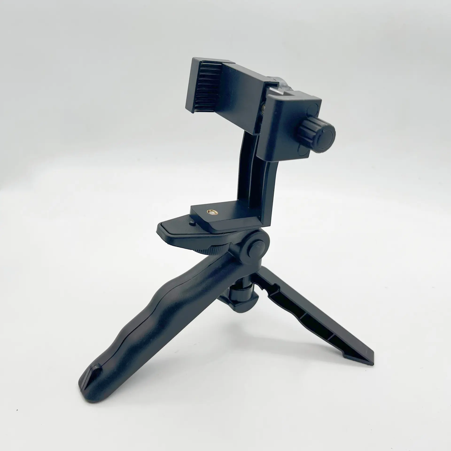 360 Rotating Mobile Phone Clip Tripod Bracket — feature 16