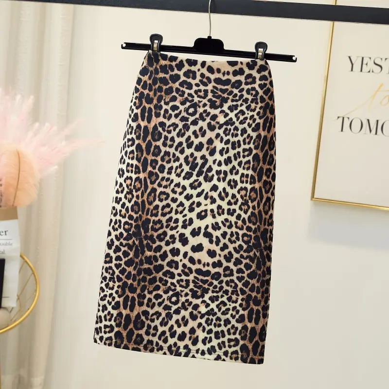 Black Gold Printed Pencil Skirt for Women — feature 15