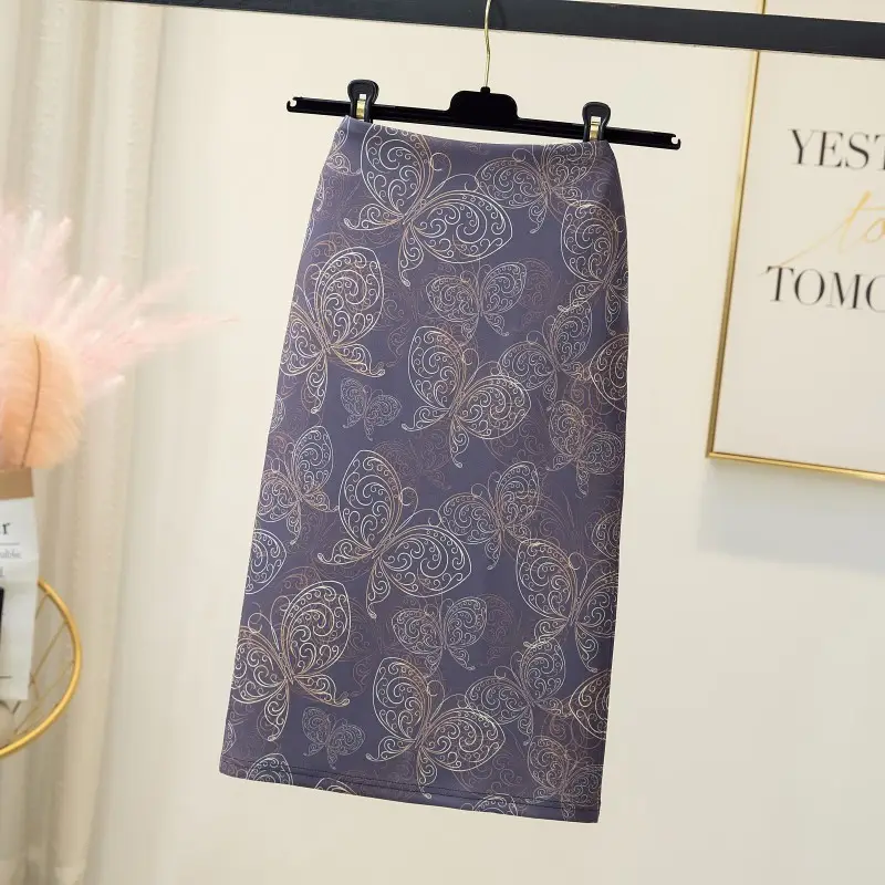 Black Gold Printed Pencil Skirt for Women - Image 12