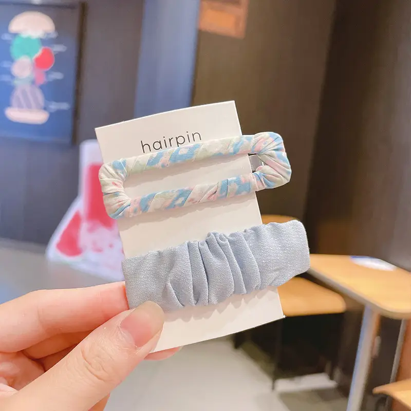 Floral Hair Clips for Bangs & Hairpin Accessory - Image 3