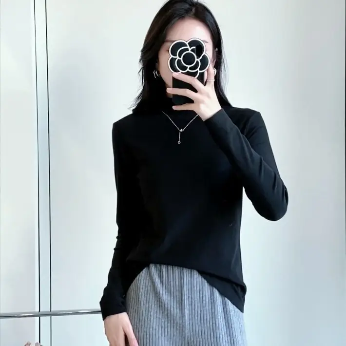 Women Fleece Collar T-Shirt Autumn Winter 2024 - Image 4