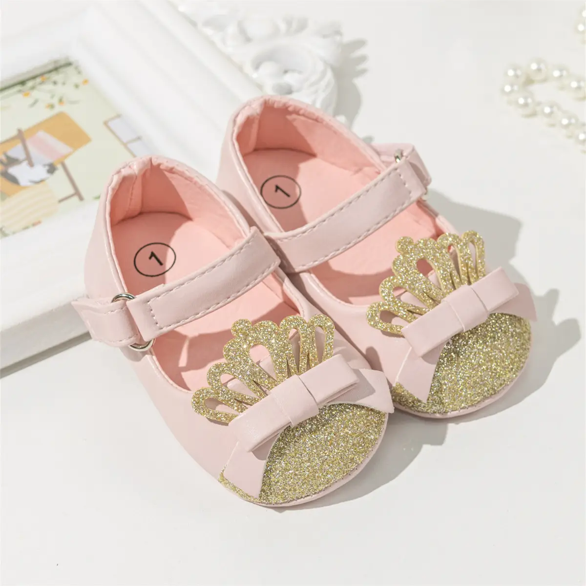 Cross-Border Baby Shoes with Sequins & Soft Sole — feature 11